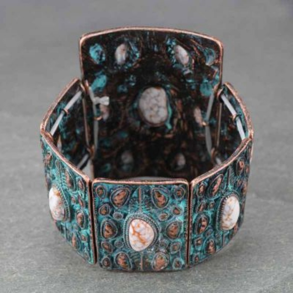 LAST ONE!! Western Statement Bracelet - Picture 4 of 4